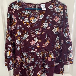 Tru Time 3/4 sleeve ruffle top size large